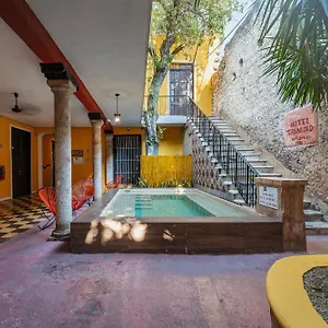 Santiago 3*, Mérida México