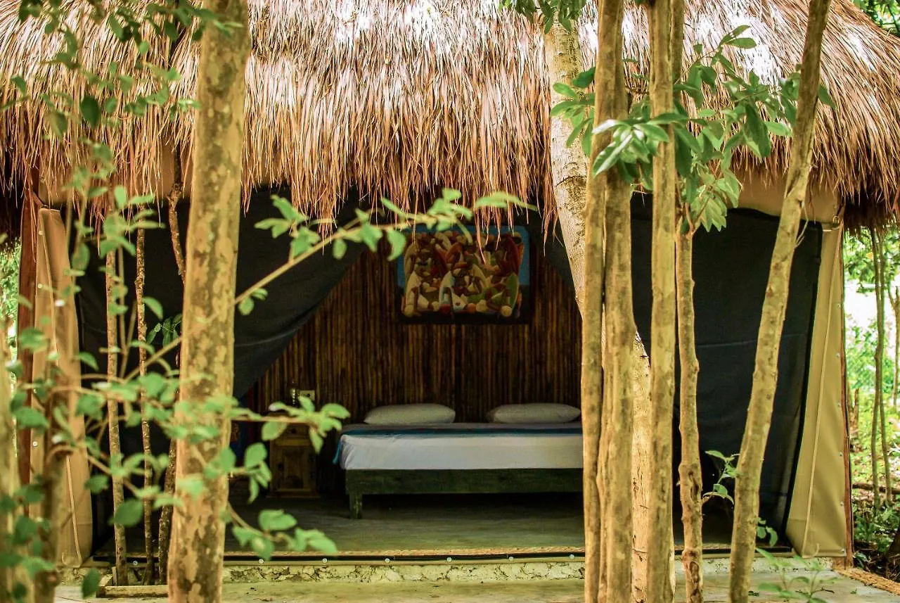 *** Hotel Akumal Natura Glamping Mexiko